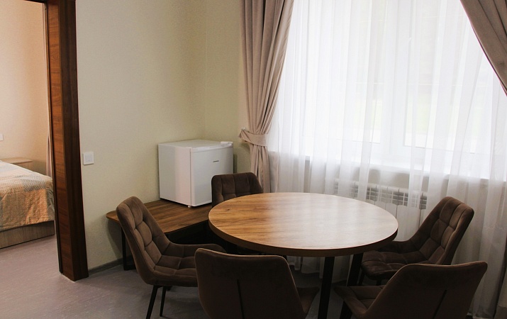 АПАРТАМЕНТ (гостиница)