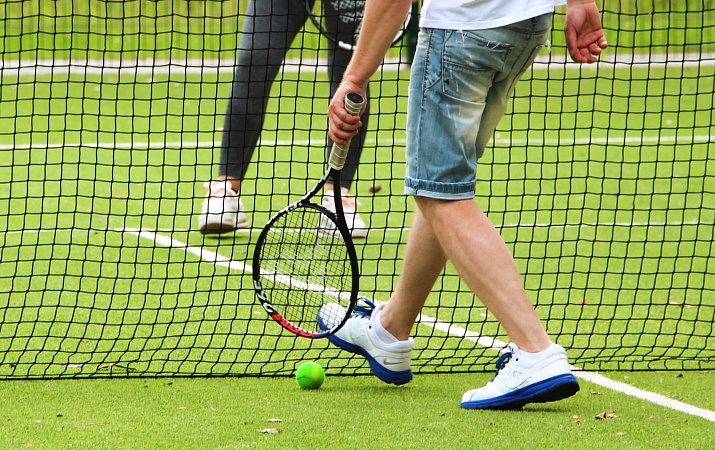 ТЕННИСНЫЙ КОРТ