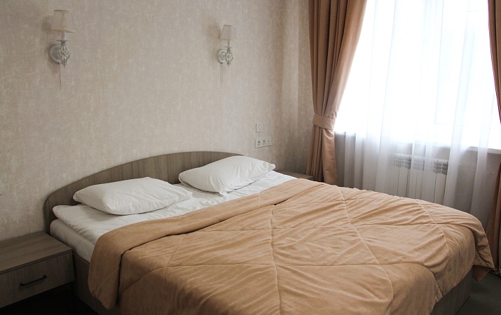 СТУДИЯ (гостиница)