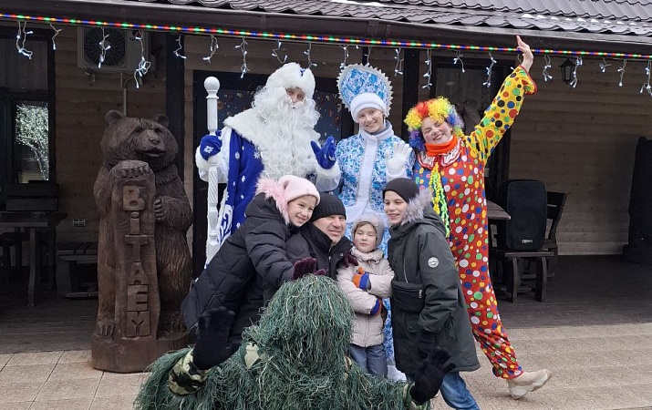 Поместье Деда мороза принимает гостей!