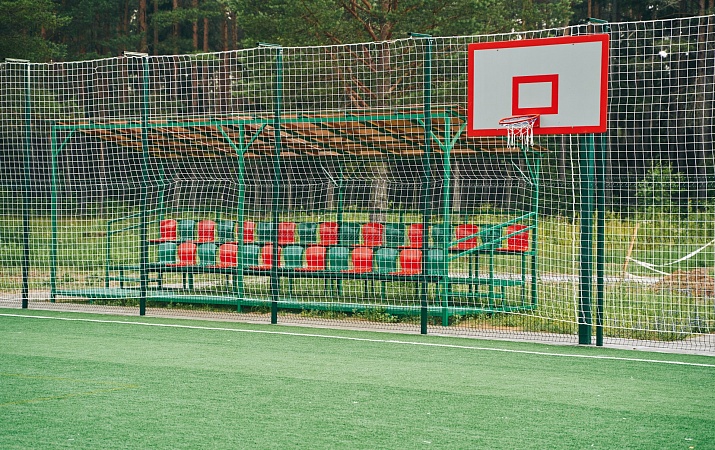 ИГРОВАЯ ПЛОЩАДКА / ФУТБОЛЬНОЕ ПОЛЕ